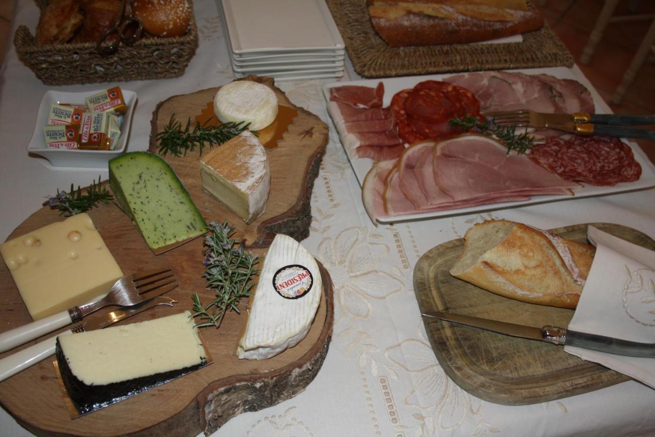 La Villa D'Olivene Cuers Bagian luar foto