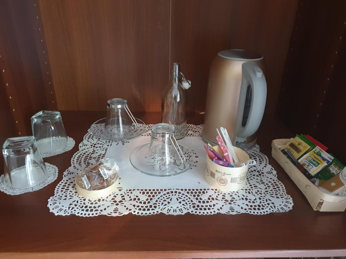 La Villa D'Olivene Cuers Bagian luar foto